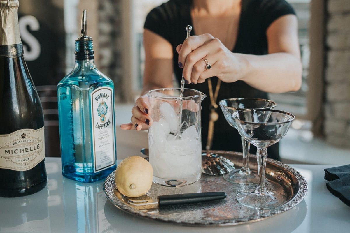 cocktail-stir-spoon